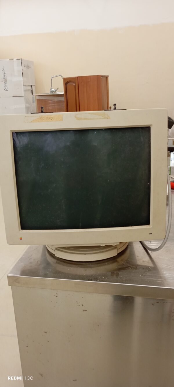 Monitor Apple VINTAGE USATO family number M3502 - immagine 5